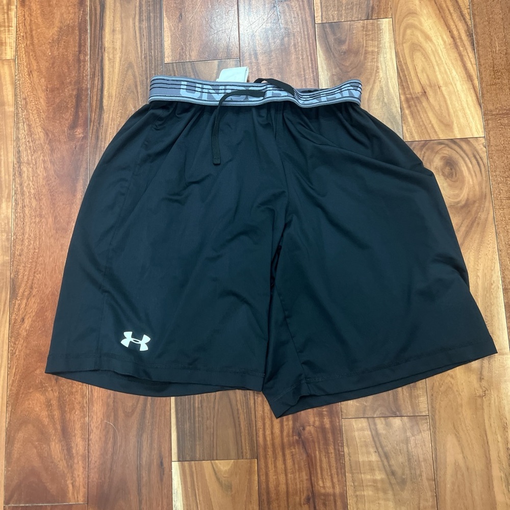UNDER ARMOUR SHORTS🖤🖤